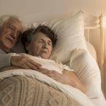 Interruzioni del sonno promuovono l'aumento dell'amiloide beta nell'Alzheimer