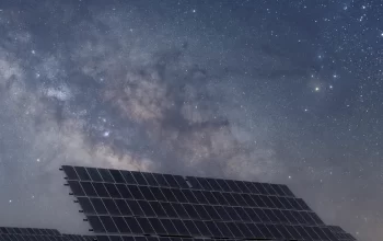 Pannelli solari che producono di notte e di giorno
