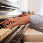 Suonare strumento musicale benefici cervello